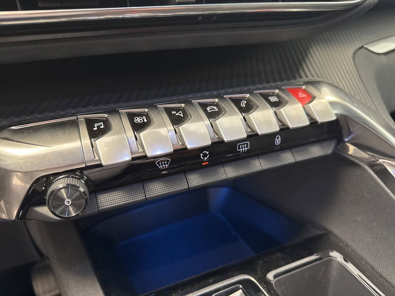 Peugeot 3008 usata a Palermo (11)