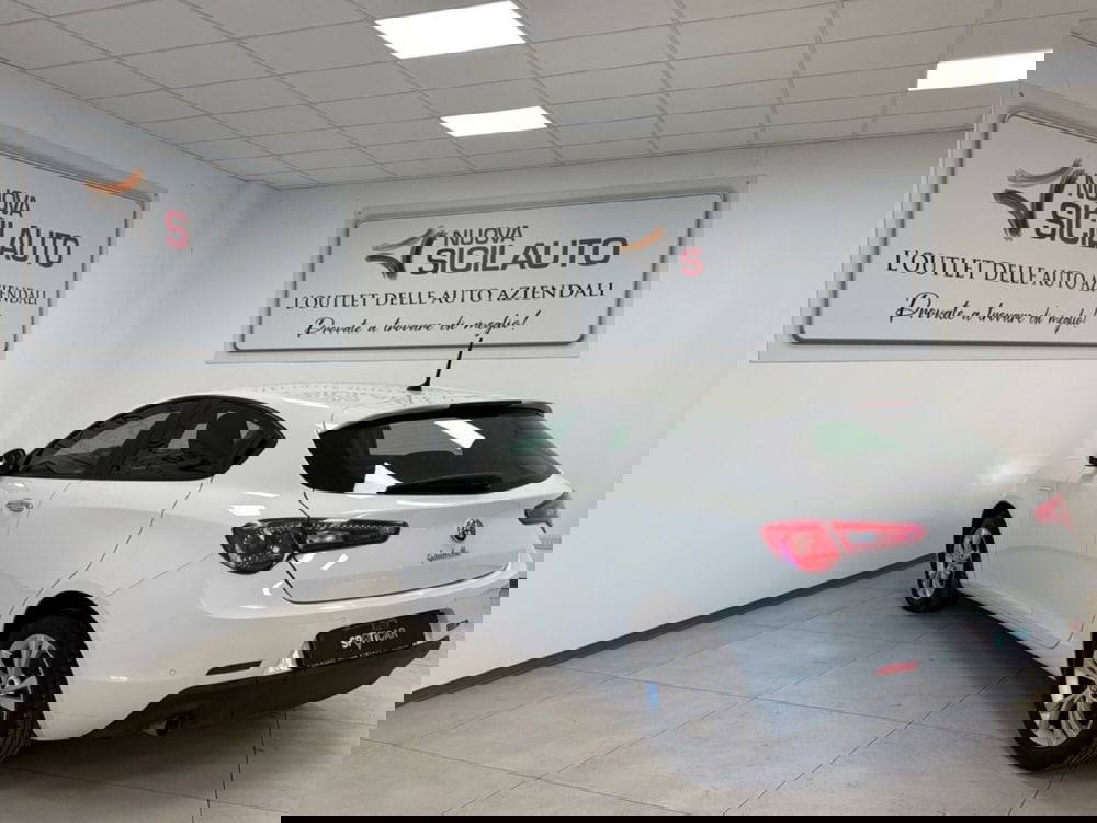 Alfa Romeo Giulietta usata a Palermo (14)