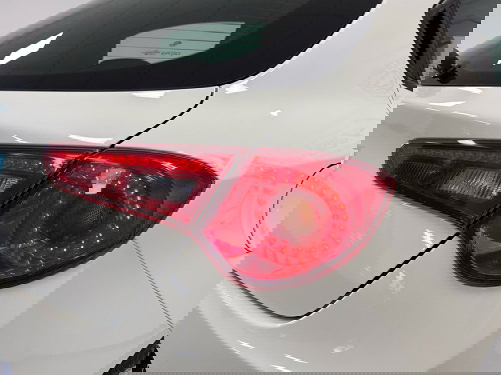 Alfa Romeo Giulietta usata a Palermo (15)