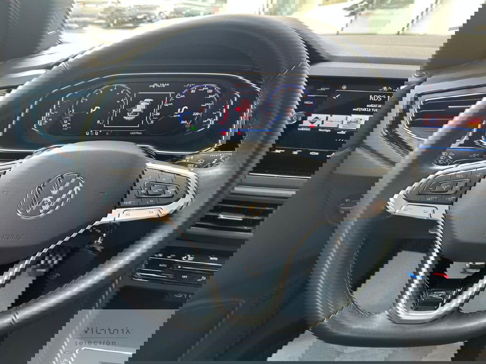 Volkswagen Taigo usata a Brescia (11)