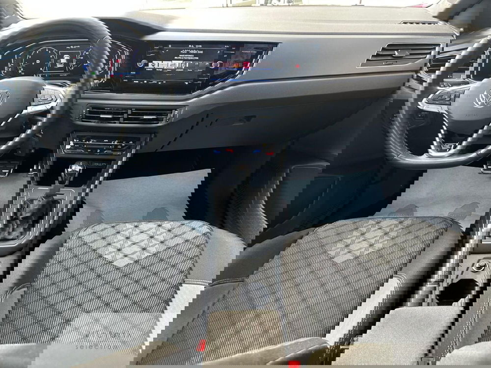 Volkswagen Taigo usata a Brescia (12)