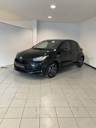 Toyota Yaris 1.5 Hybrid 5 porte Trend del 2021 usata a San Severo