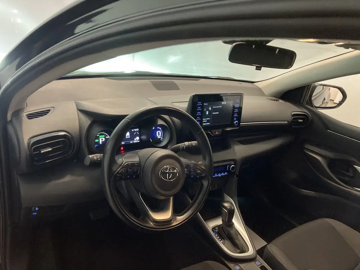 Toyota Yaris usata a Foggia (10)