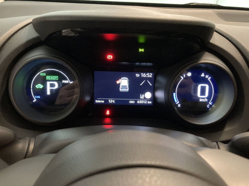 Toyota Yaris usata a Foggia (12)