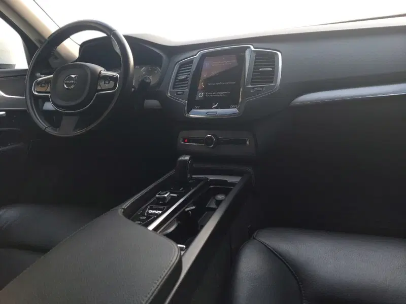 Volvo XC90 usata a Bari (3)
