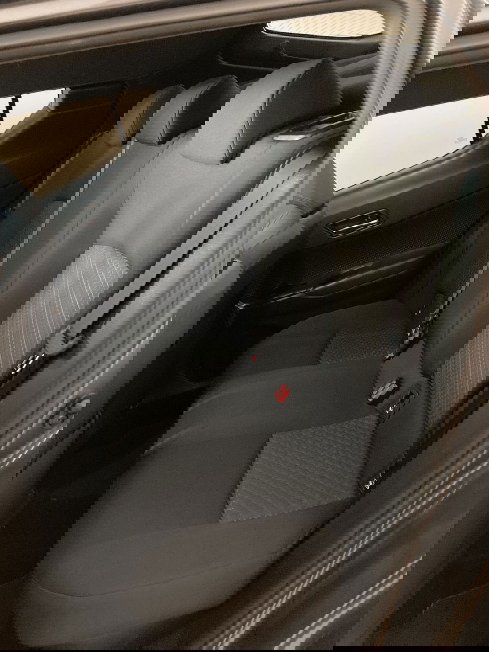 Toyota Toyota C-HR usata a Barletta-Andria-Trani (7)