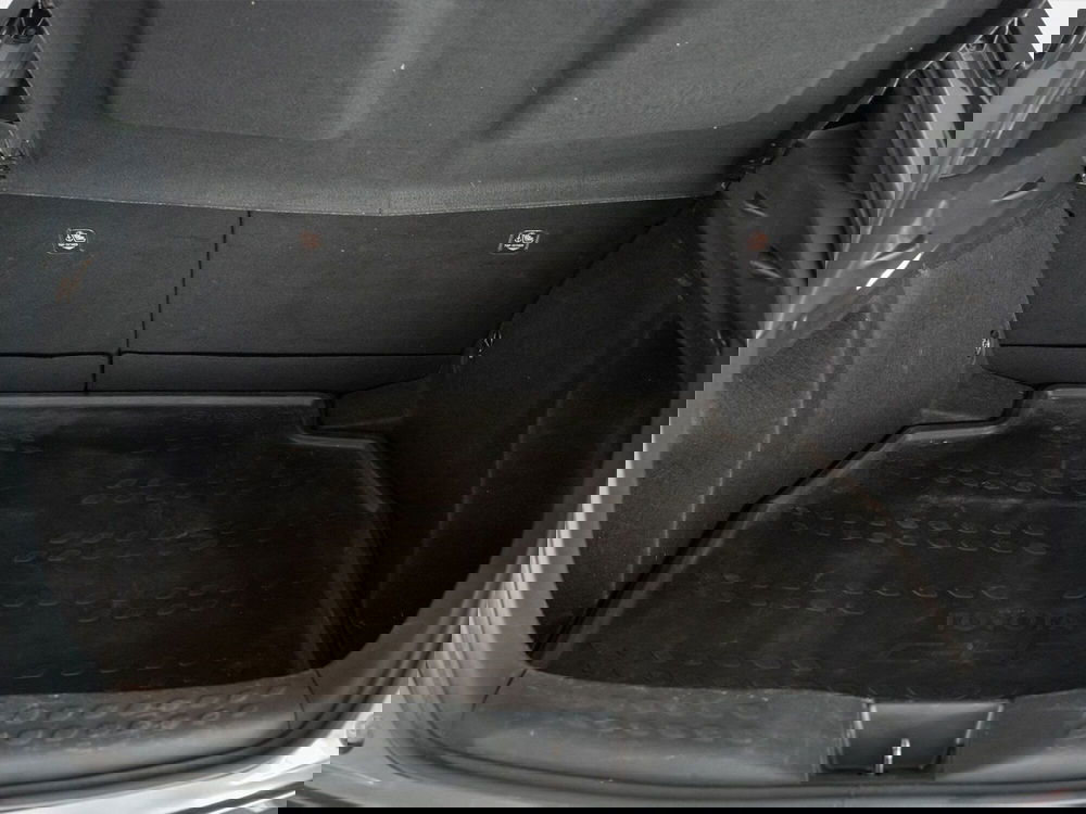 Toyota Toyota C-HR usata a Foggia (11)