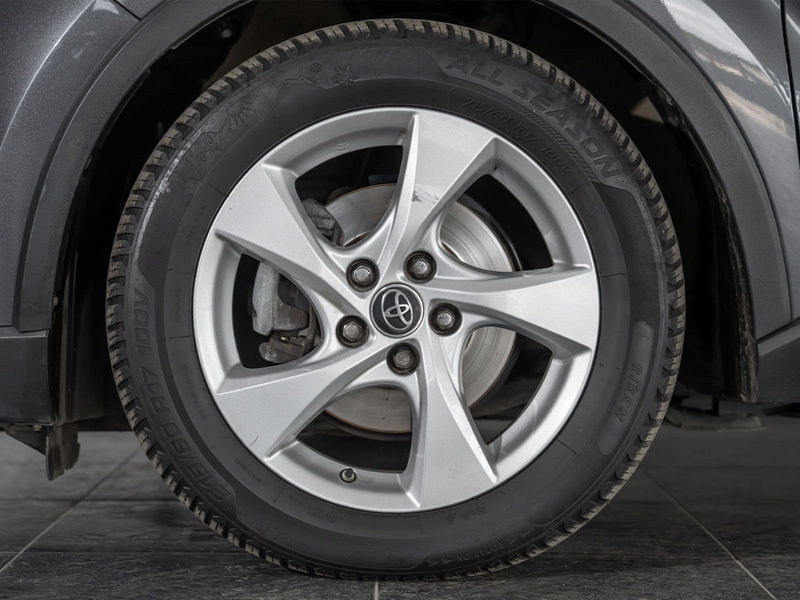 Toyota Toyota C-HR usata a Foggia (15)