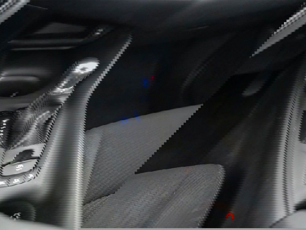 Toyota Toyota C-HR usata a Foggia (18)