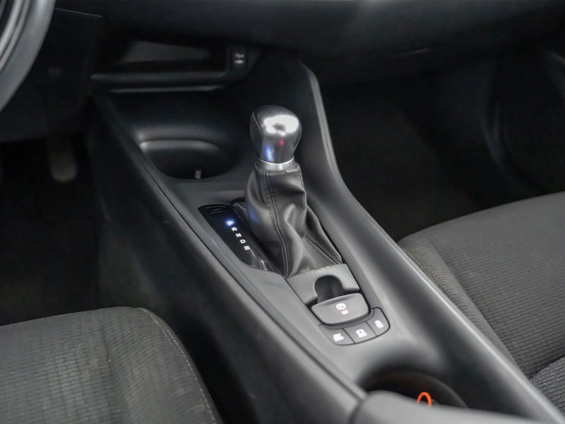 Toyota Toyota C-HR usata a Foggia (18)