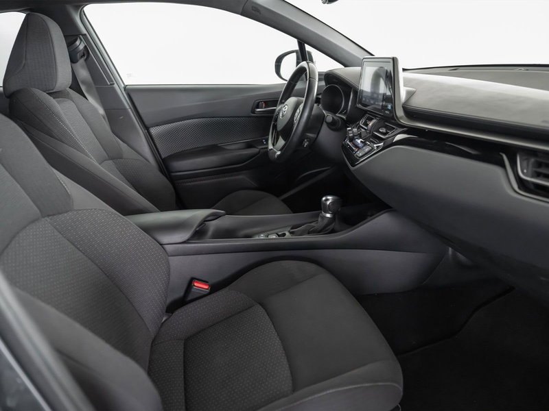 Toyota Toyota C-HR usata a Foggia (7)