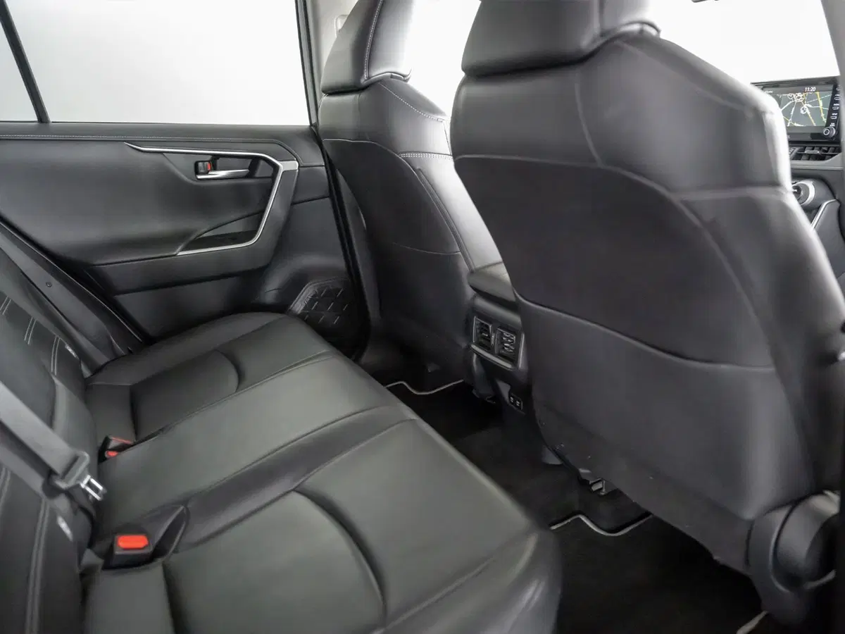 Toyota Rav4 usata a Foggia (8)