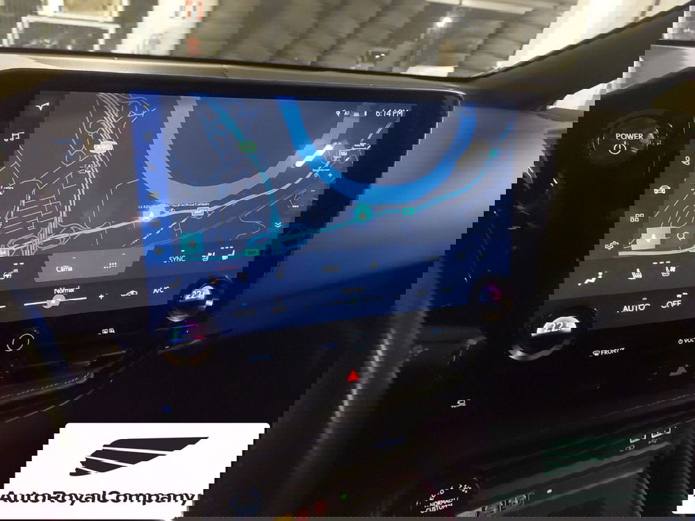 Lexus NX usata a Roma (12)