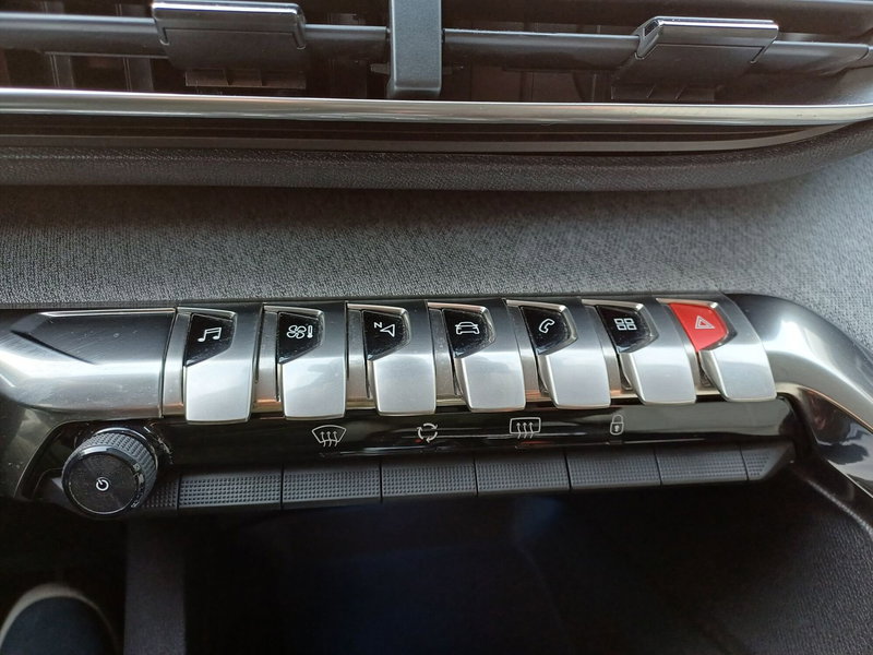 Peugeot 3008 usata a Modena (16)