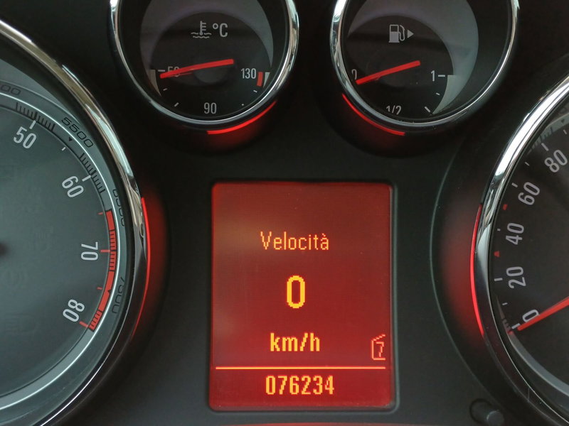 Opel Insignia usata a Modena (10)
