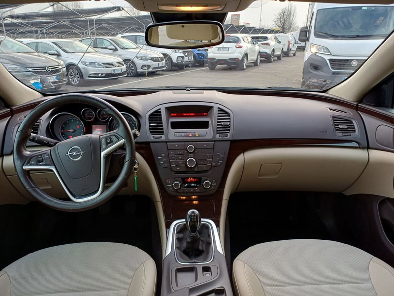Opel Insignia usata a Modena (11)