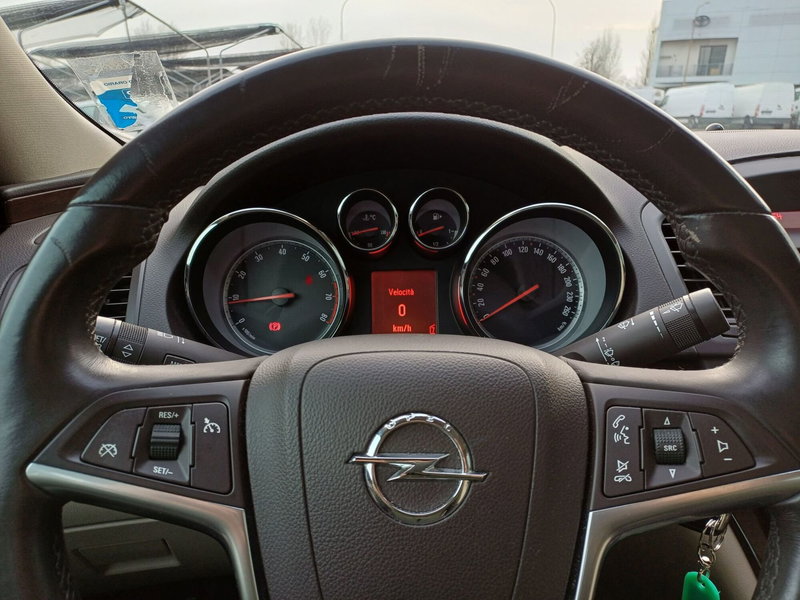 Opel Insignia usata a Modena (14)