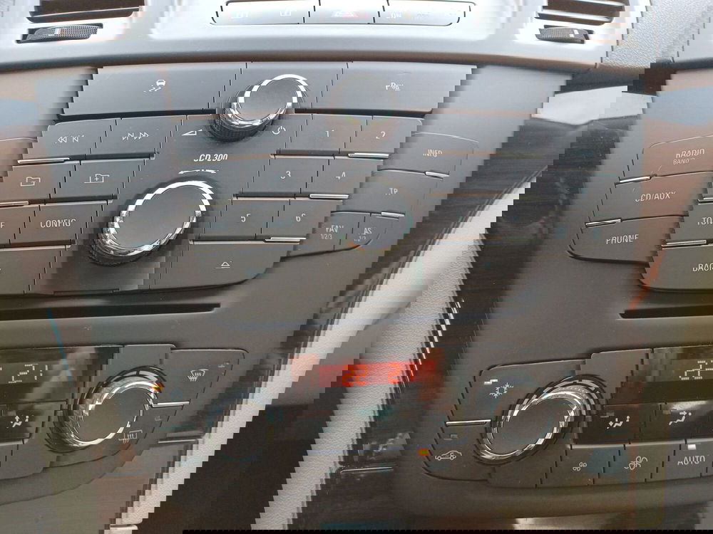 Opel Insignia usata a Modena (15)