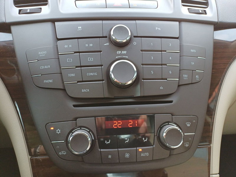 Opel Insignia usata a Modena (15)