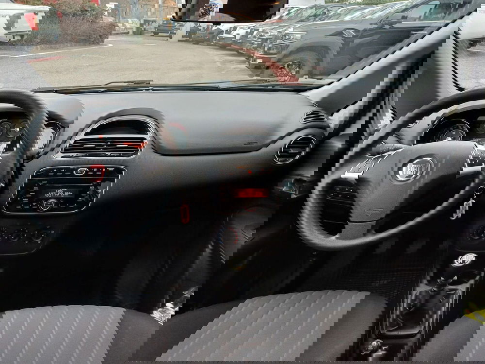 Fiat Punto usata a Modena (8)