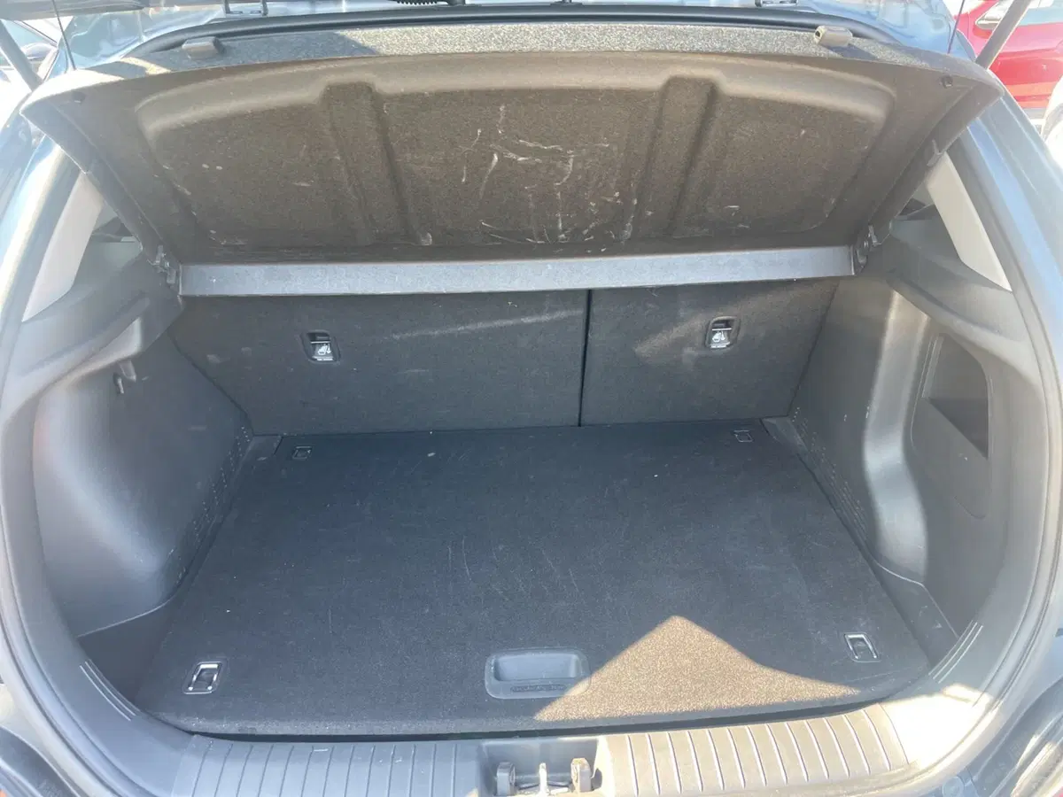 Hyundai Kona usata a Roma (10)