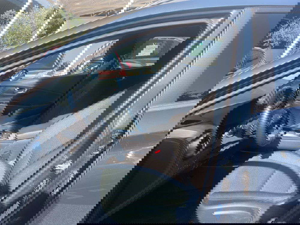 Hyundai Kona usata a Roma (14)