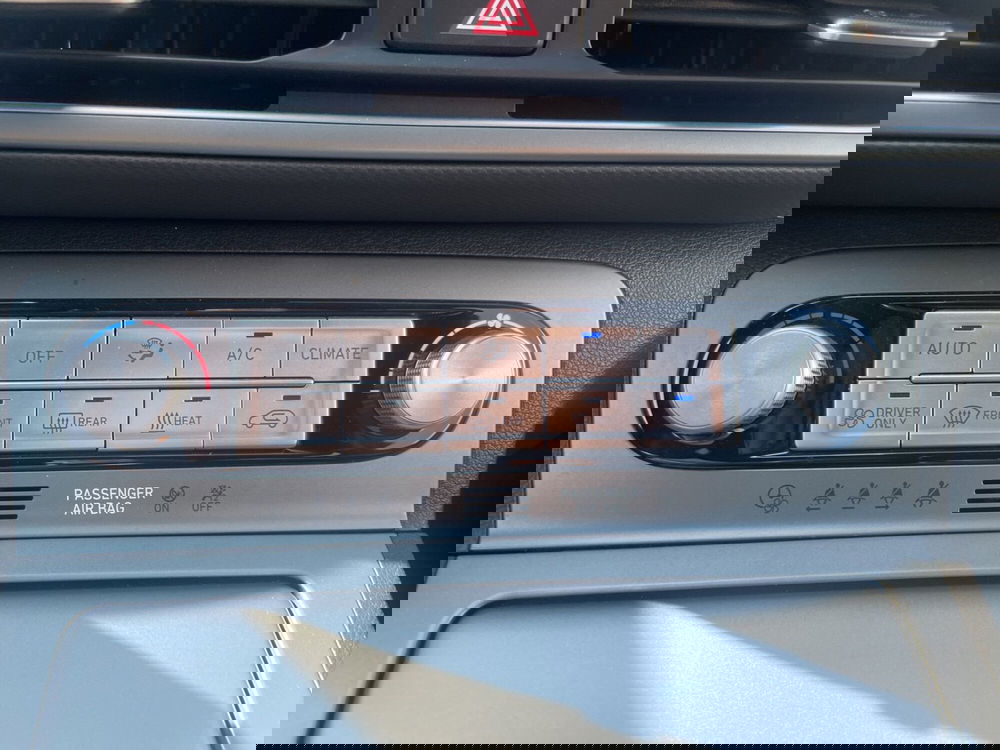 Hyundai Kona usata a Roma (18)