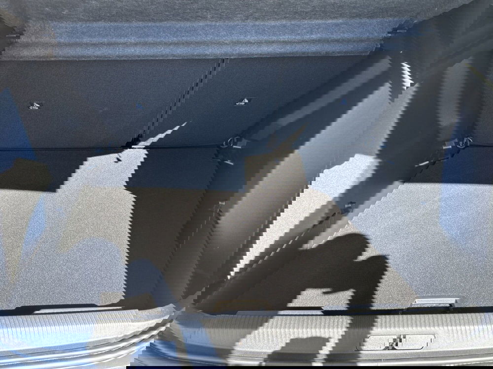 Peugeot 2008 nuova a Roma (10)