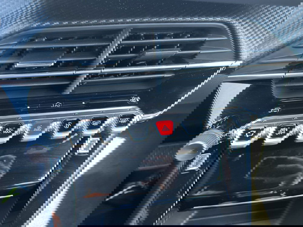 Peugeot 2008 nuova a Roma (16)