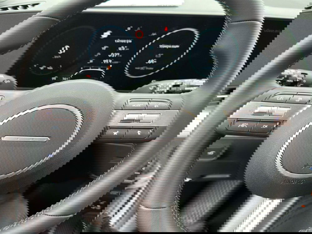 Hyundai Kona nuova a Roma (15)