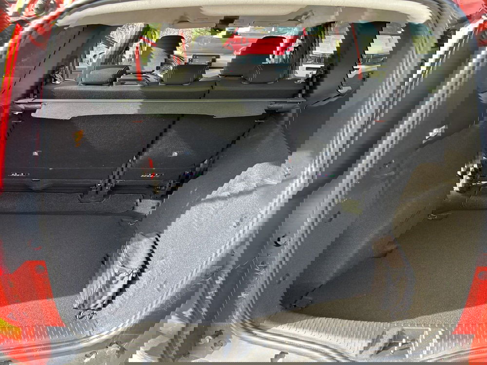 Dacia Jogger usata a Roma (10)