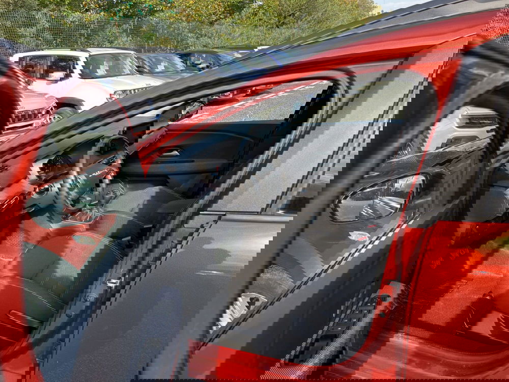 Dacia Jogger usata a Roma (13)