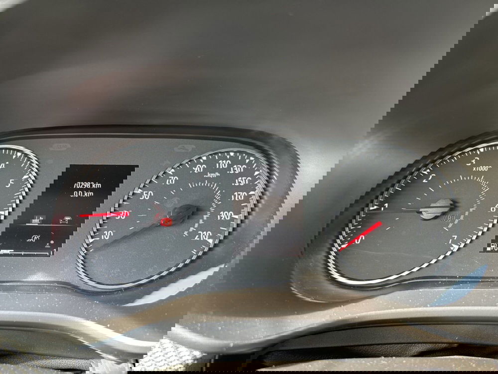 Dacia Jogger usata a Roma (16)