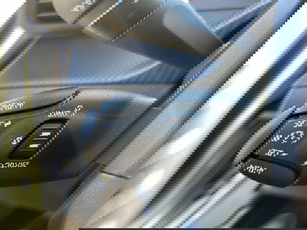 Peugeot 2008 nuova a Roma (14)