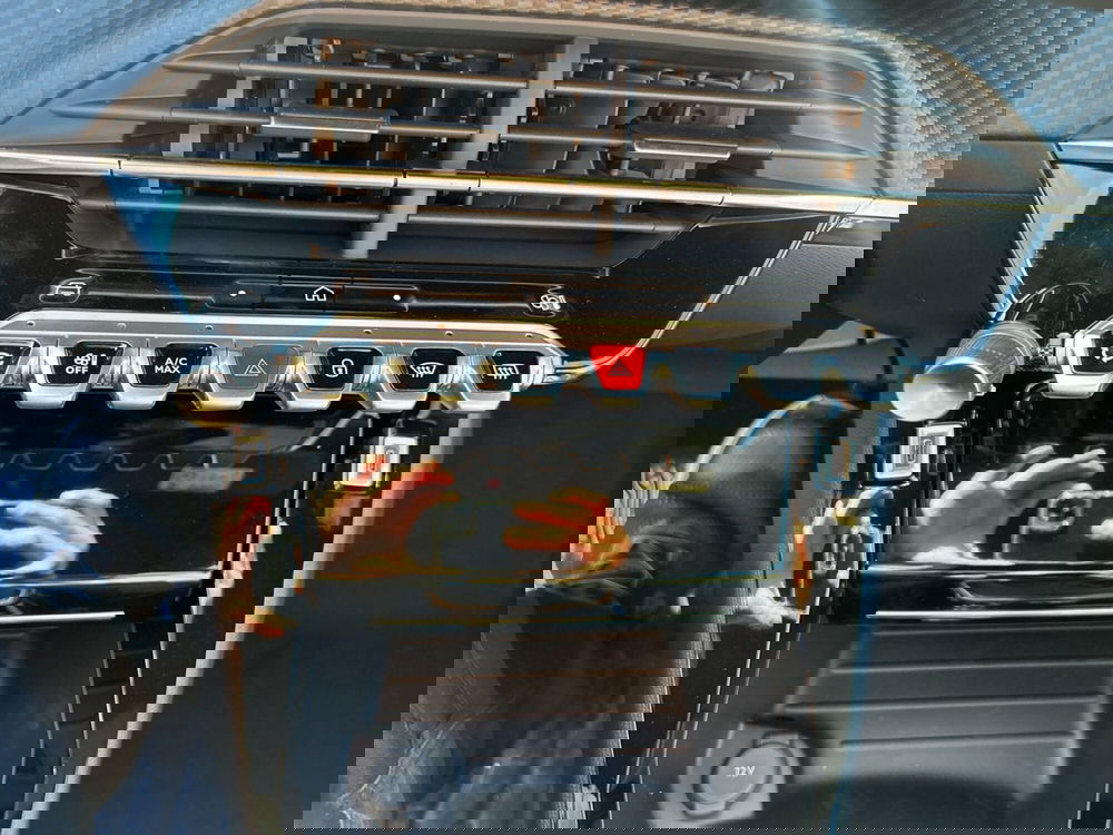 Peugeot 2008 nuova a Roma (18)