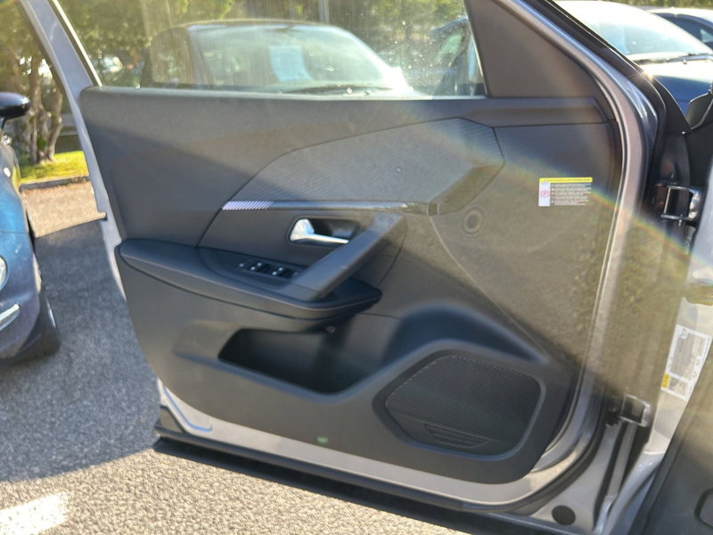 Peugeot 2008 nuova a Roma (20)