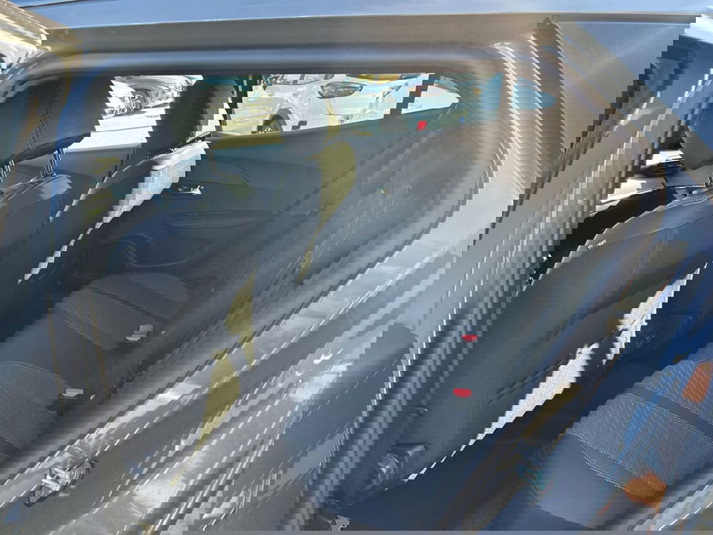 Peugeot 2008 nuova a Roma (12)