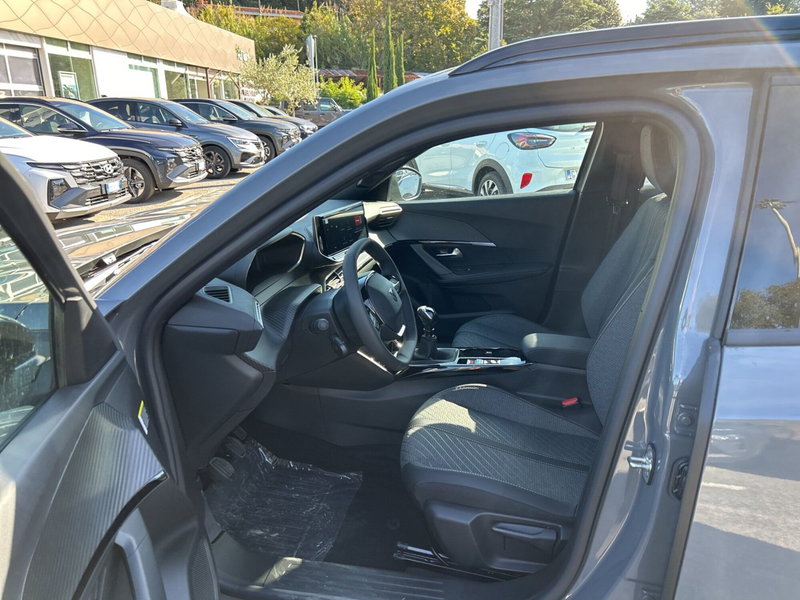 Peugeot 2008 nuova a Roma (13)