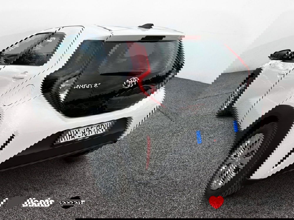 Toyota Aygo X nuova a Latina (4)