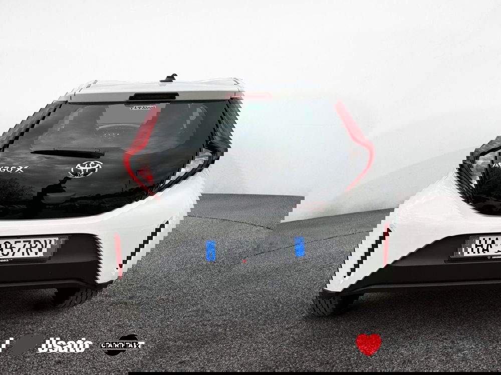 Toyota Aygo X nuova a Latina (5)