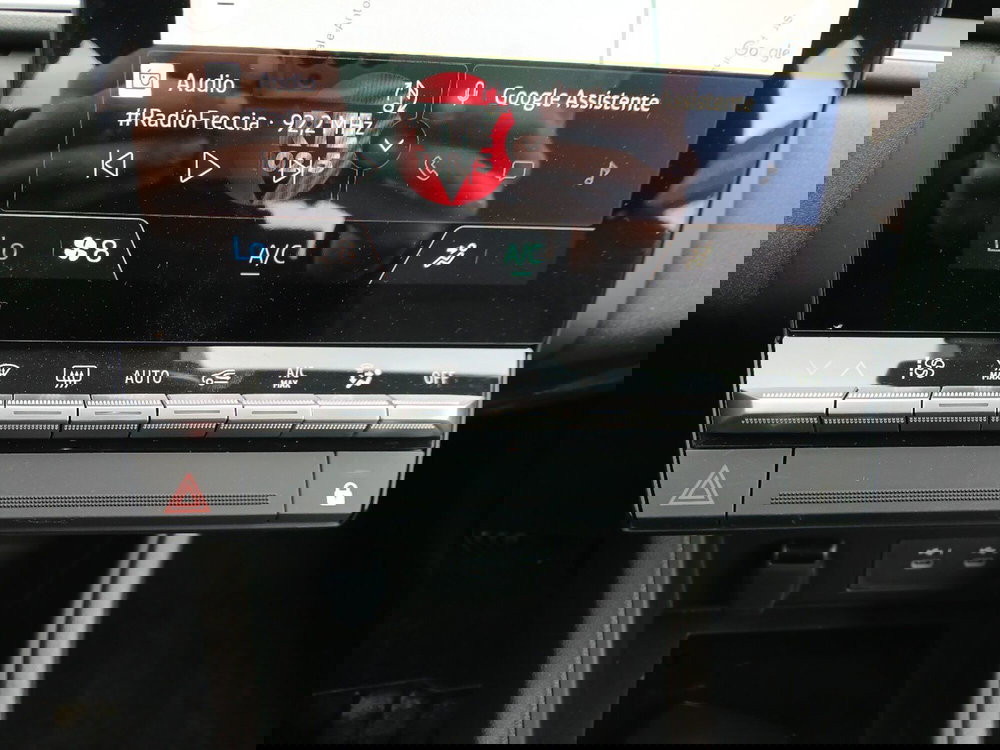 Renault Captur nuova a Latina (17)