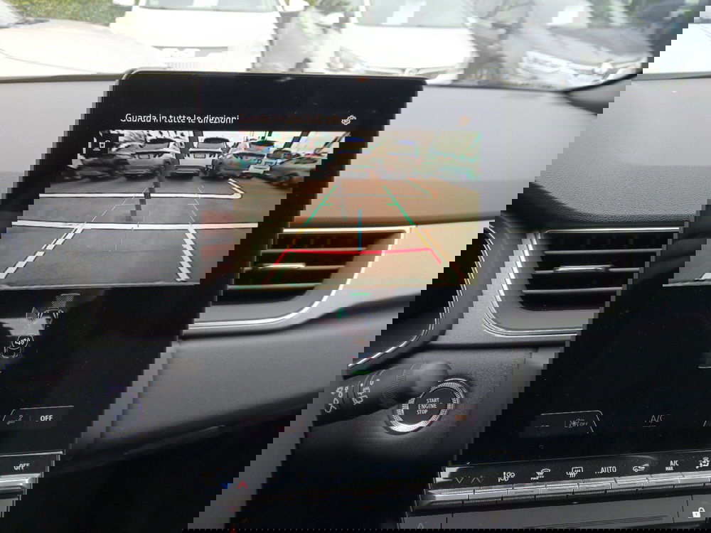 Renault Captur nuova a Latina (18)