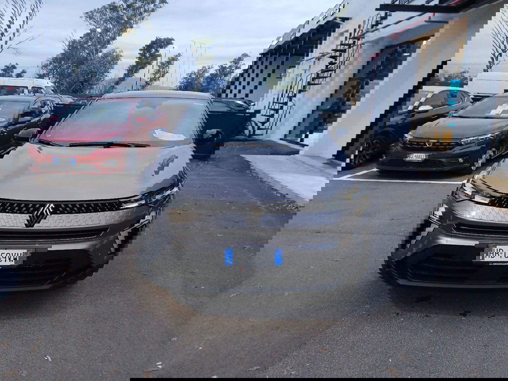 Renault Captur nuova a Latina (8)