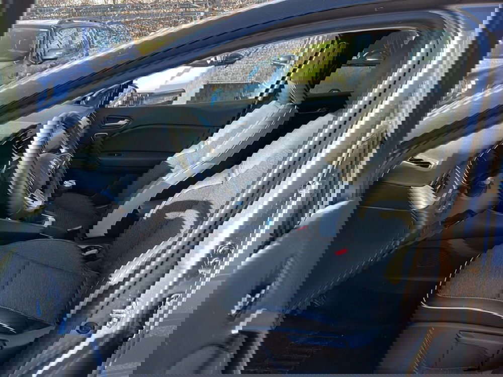 Renault Captur usata a Latina (13)