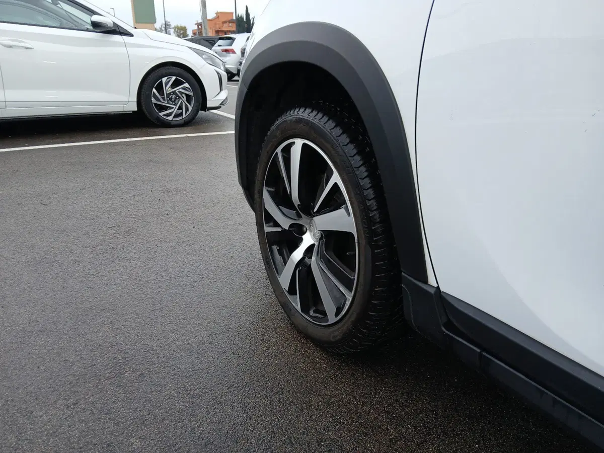 Peugeot 2008 usata a Latina (10)