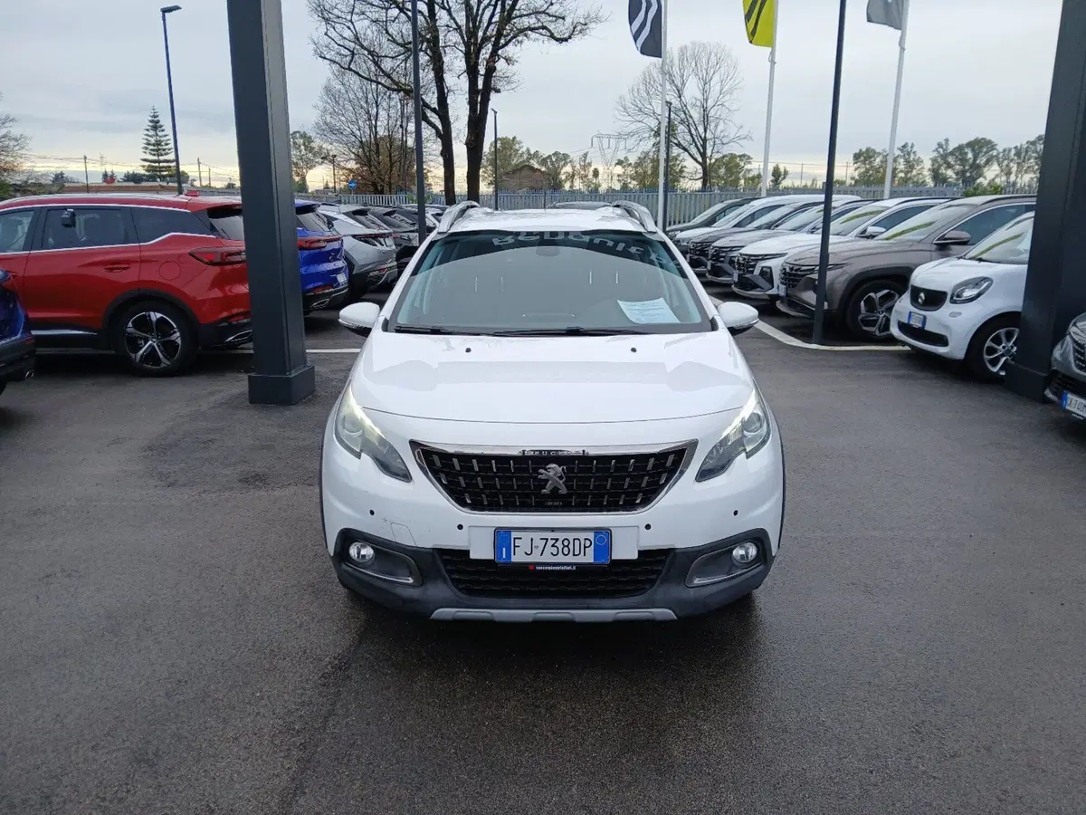 Peugeot 2008 usata a Latina (6)