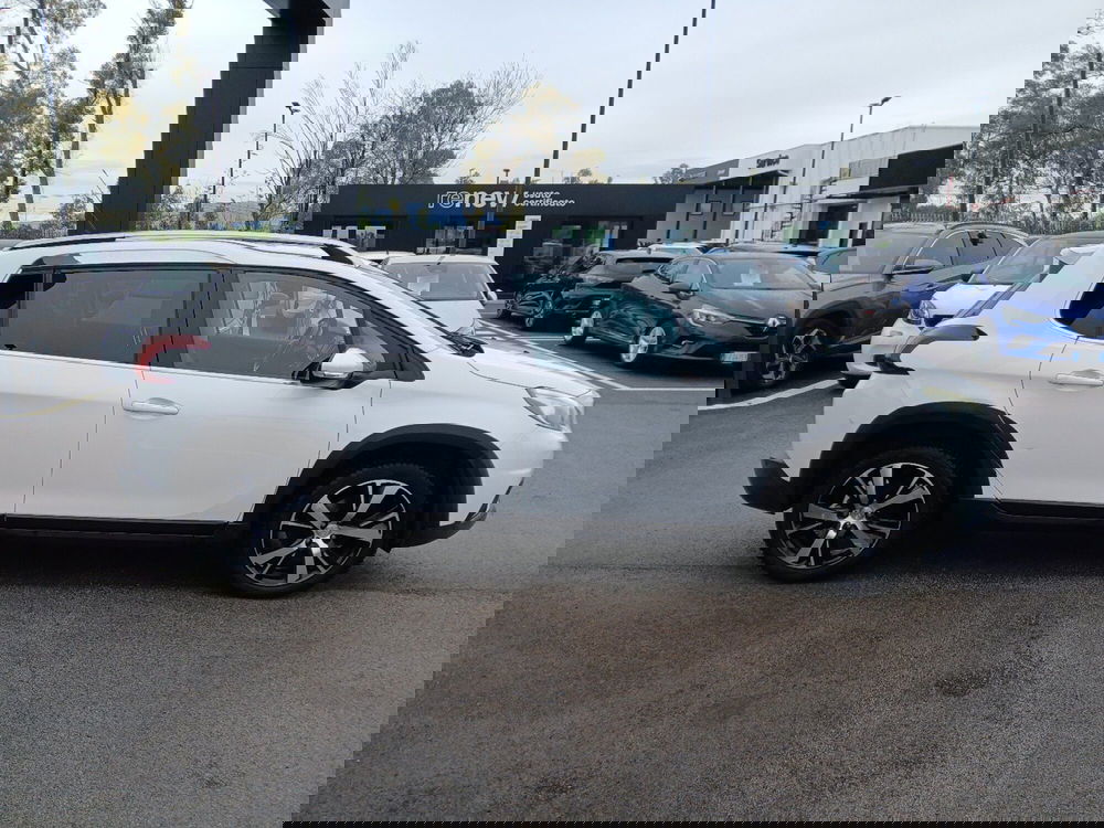 Peugeot 2008 usata a Latina (8)