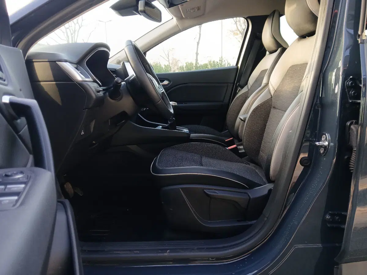 Renault Captur usata a Latina (18)