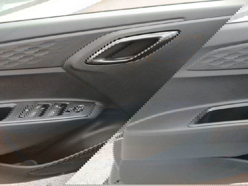 Hyundai i10 nuova a Latina (20)