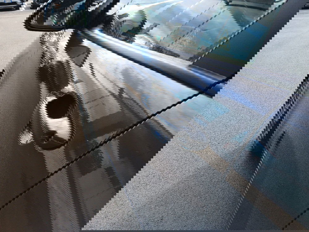 Hyundai i10 nuova a Latina (9)